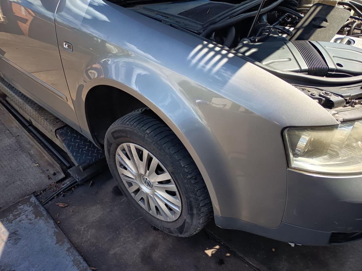 Audi A4 B6 original Kotfl&uuml;gel rechts Seitenteil Y7Q Atlasgrau Bj 2003