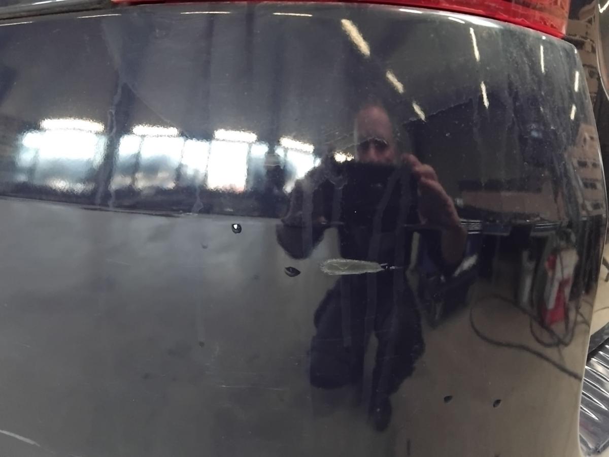 Dacia Logan Kombi Facelift original Sto&szlig;f&auml;nger Sto&szlig;stange hinten BJ2010 OVD42 blue navy uni