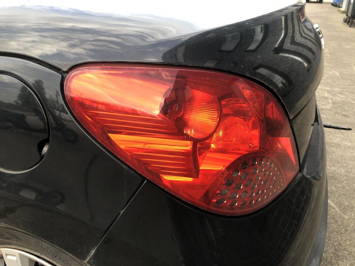 Peugeot 207CC Rückleuchte links Rücklicht Heckleuchte Cabrio bis 2009