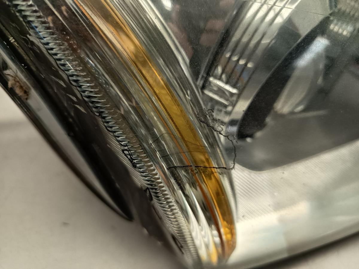 Ford Focus II orig Scheinwerfer rechts Halogen Kurvenlicht vor Facelift Bj 07