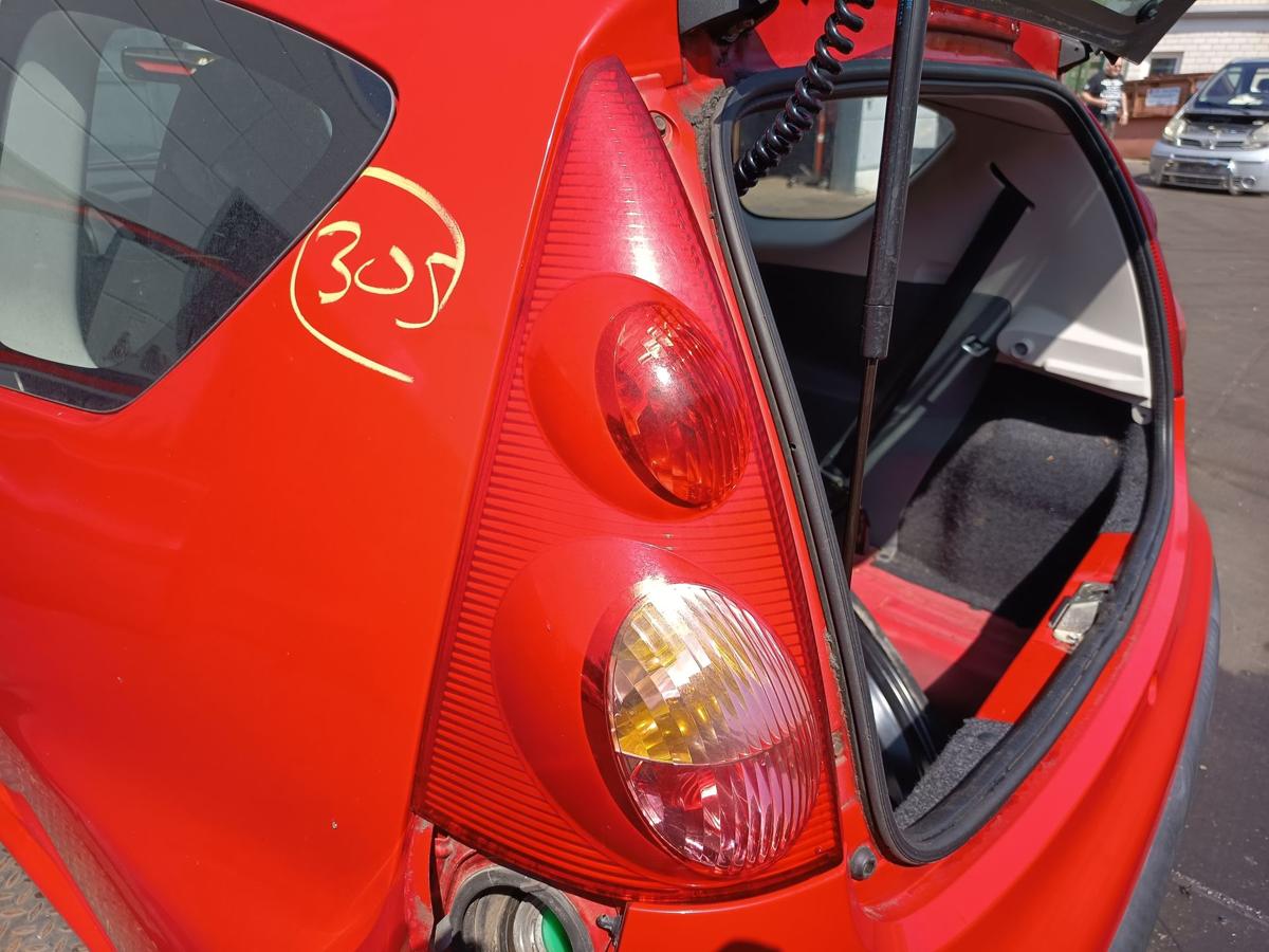 Peugeot 107 original Rückleuchte links Heck/Schluss/Licht Bj 2008