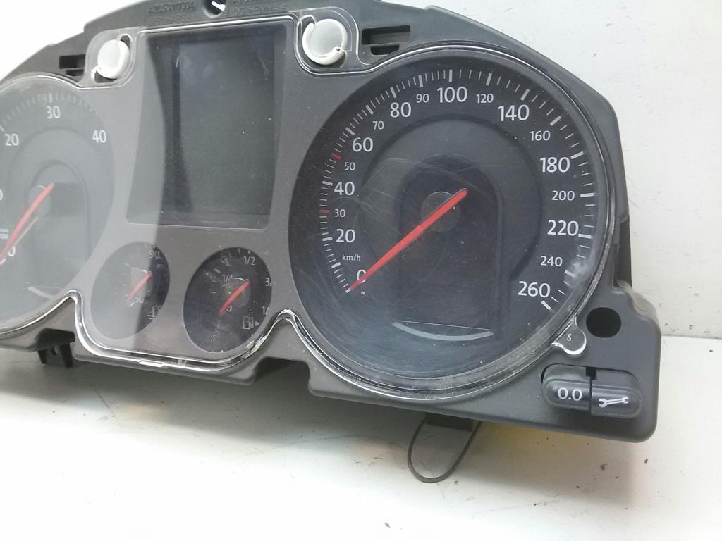 VW Passat 3C 3C0920871E Tacho Kombiinstrument 2,0TDI 103kw CBAB BJ2008