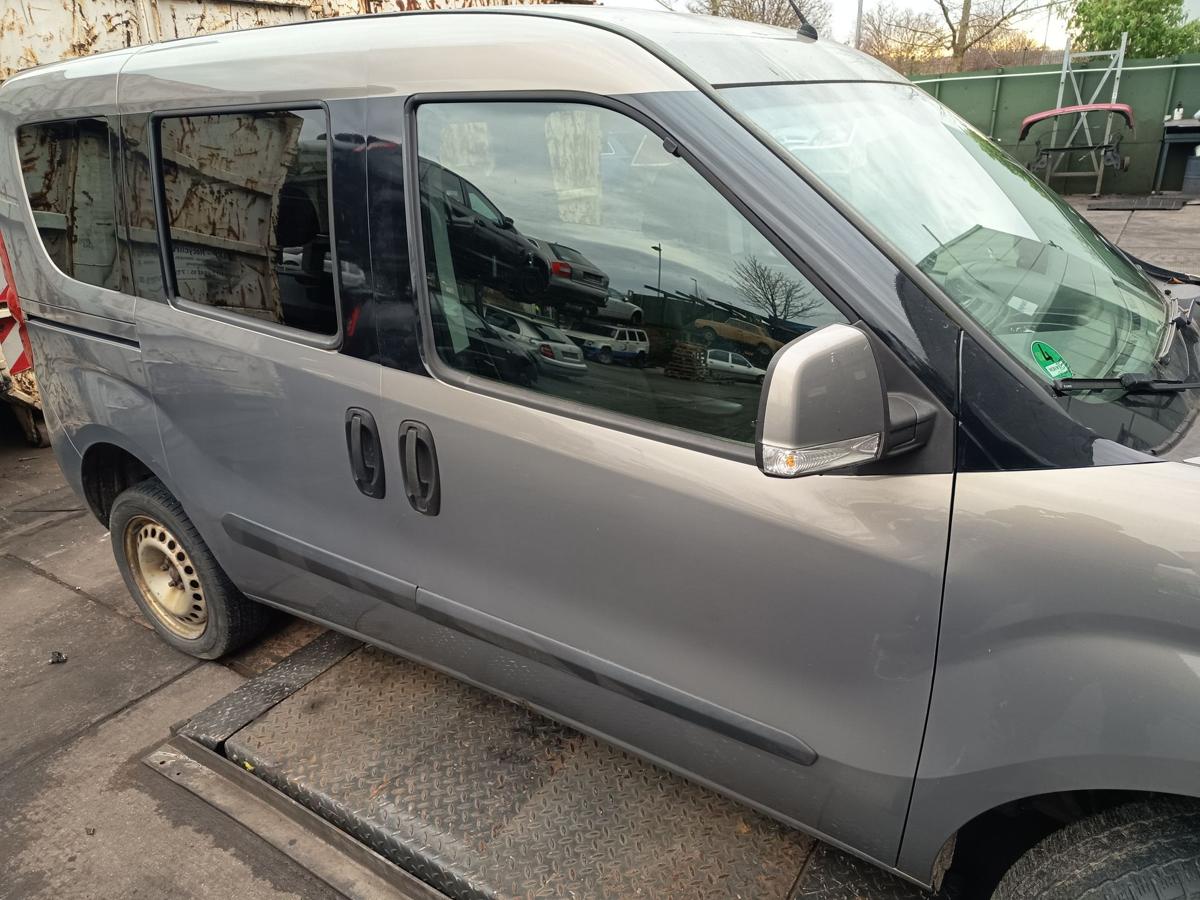 Opel Combo D original T&uuml;r vorne rechts GJM Grau Baujahr 2012