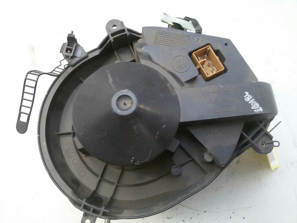 Audi A4 B5 8D Gebläsemotor Heizung Klima 8D1820021 740221233F BEHR BJ1997