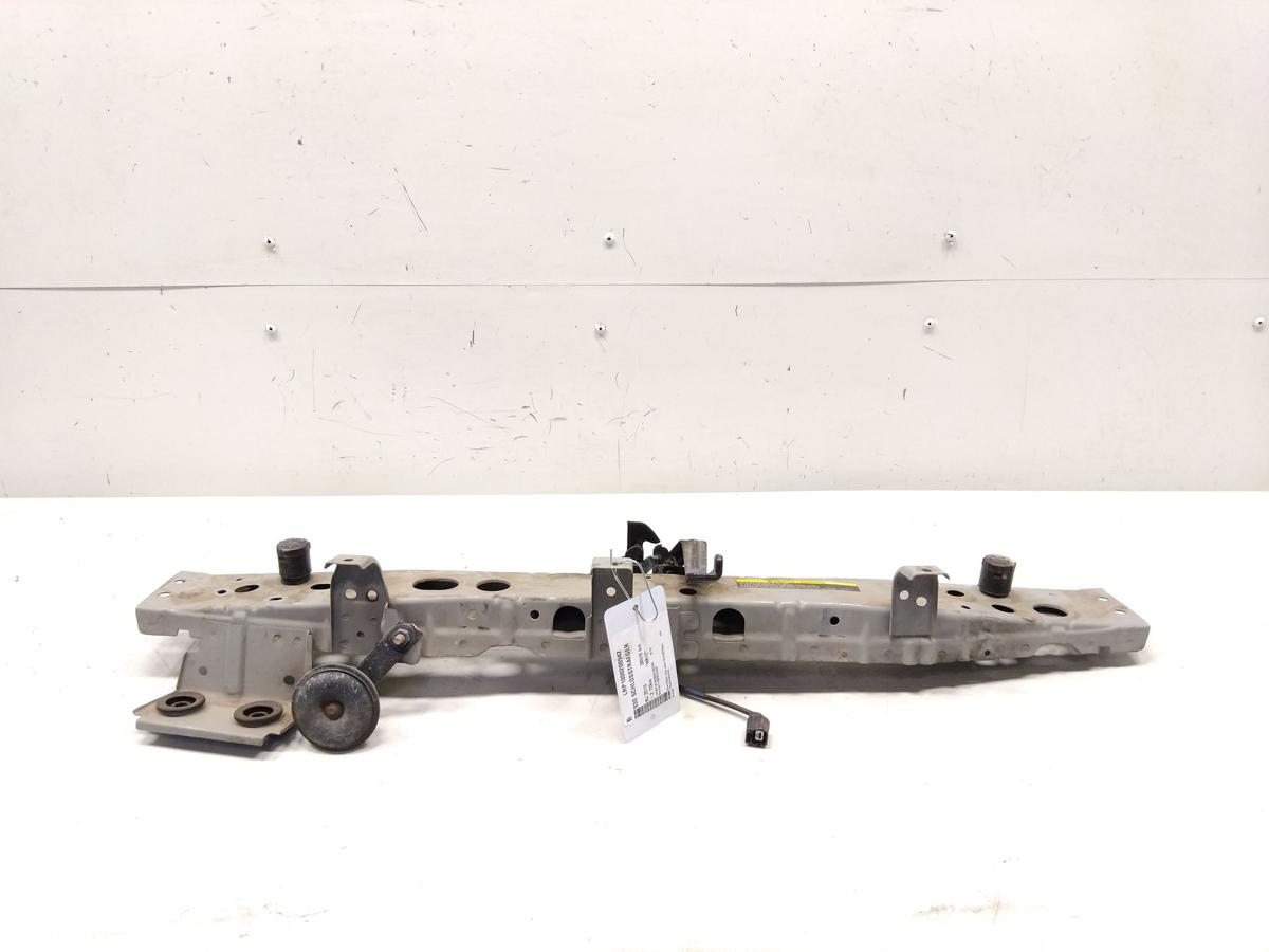 Nissan Micra 4 K13 original Quertr&auml;ger vorn oben Schlo&szlig;tr&auml;ger 1.2 72kw Bj.2013