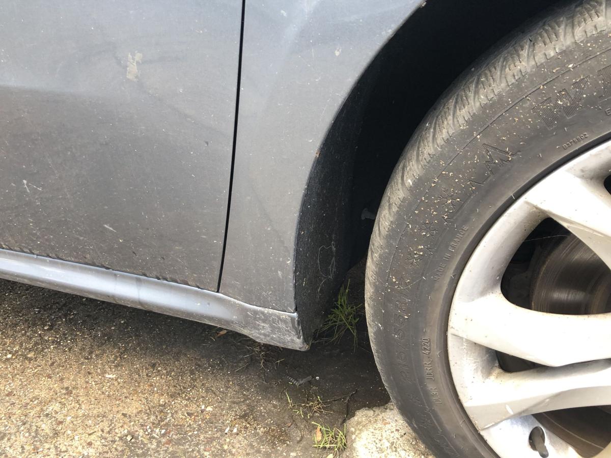 Peugeot 508 ND NE bis14 Kotfl&uuml;gel vorn rechts Beifahrerseite KTH grau Rost