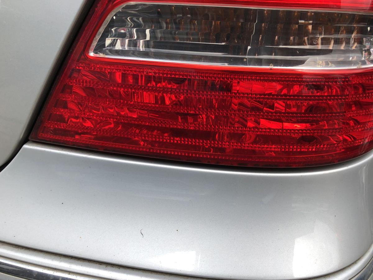 Mercedes E Klasse W211 Limo R&uuml;ckleuchte rechts Avantgarde LED R&uuml;cklicht bis 06