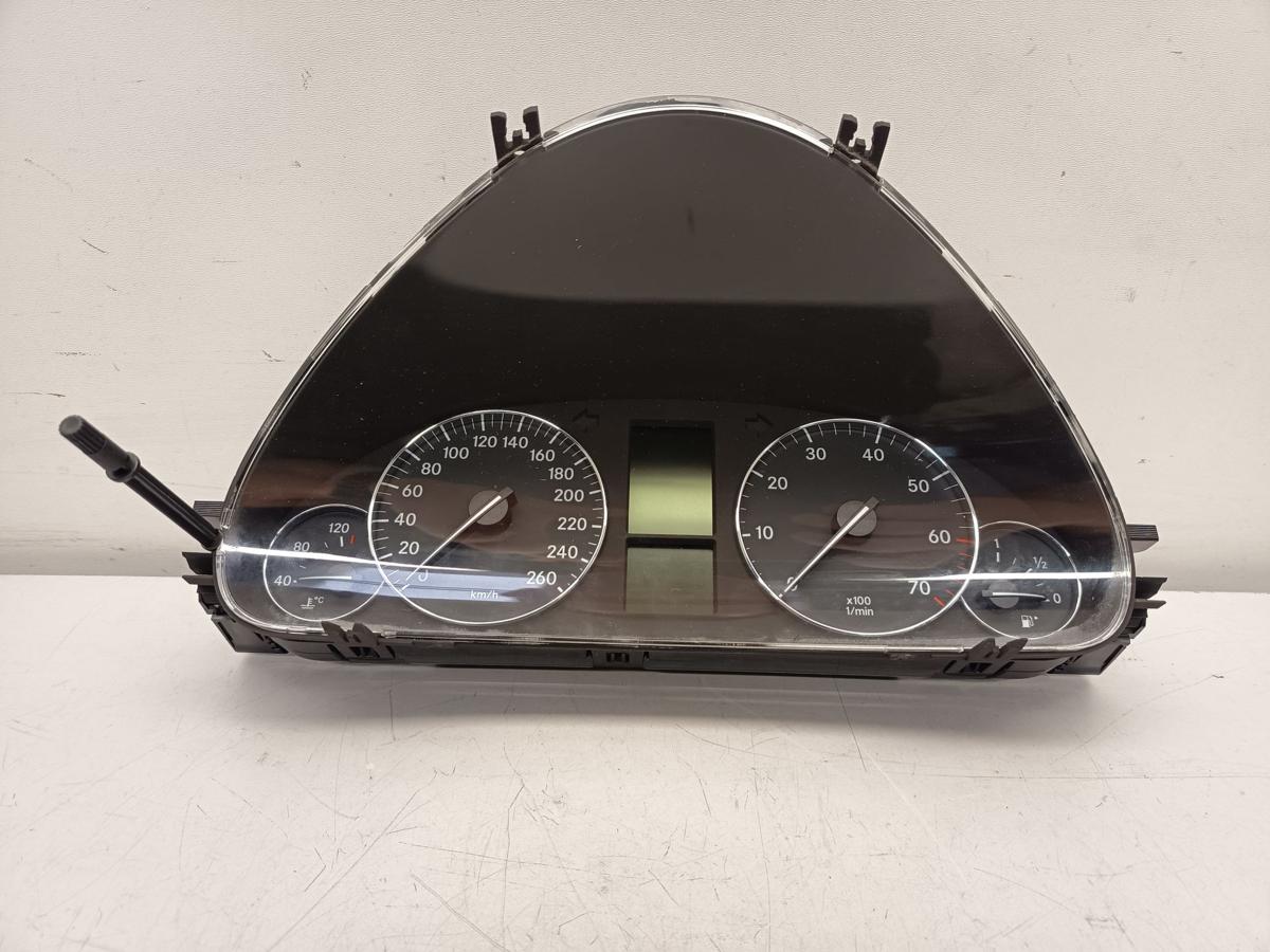 Mercedes C Klasse W203 original Kombiinstrument A2035404547 Baujahr 2004