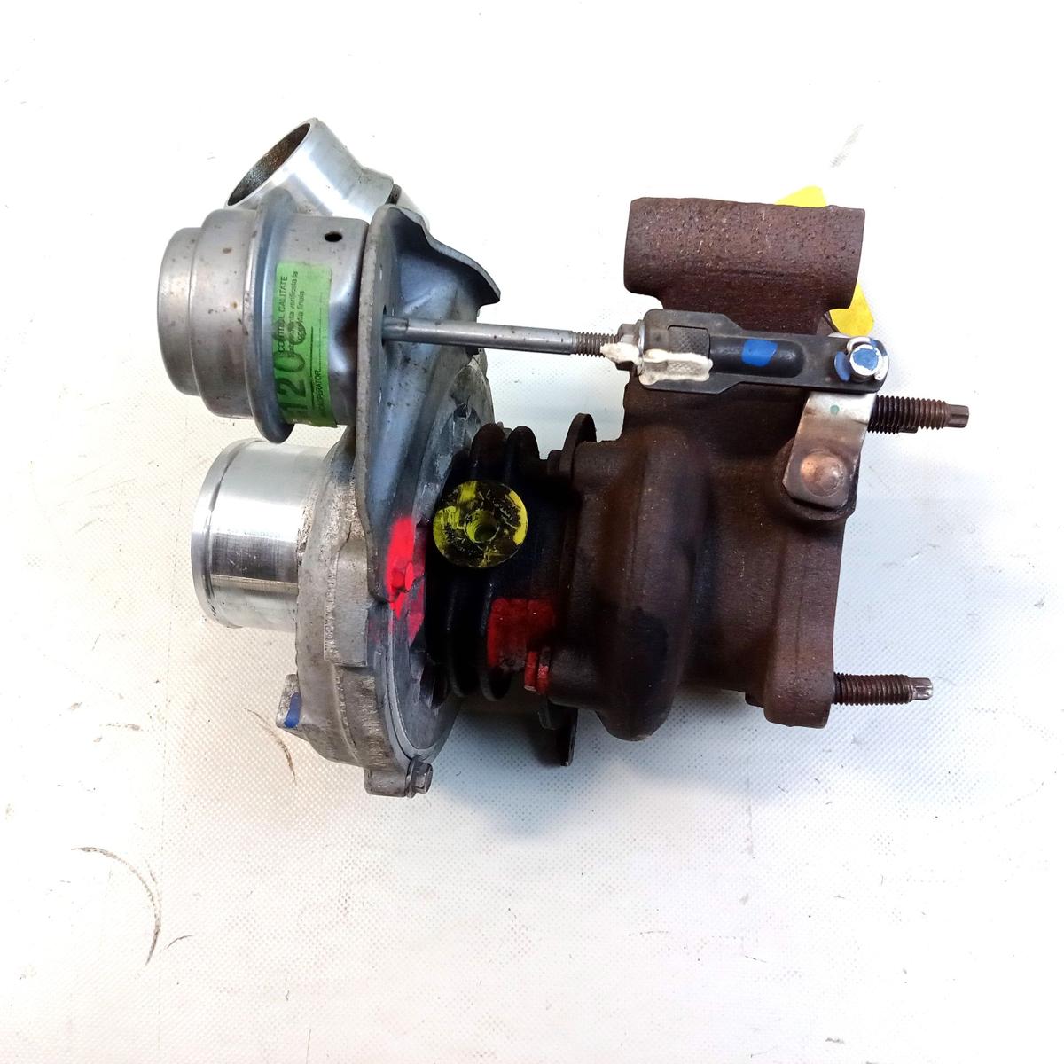 Renault Trafic 2 original Turbolader Turbo 2.0TD 84kw M9RM786 H6200466021 BJ2012