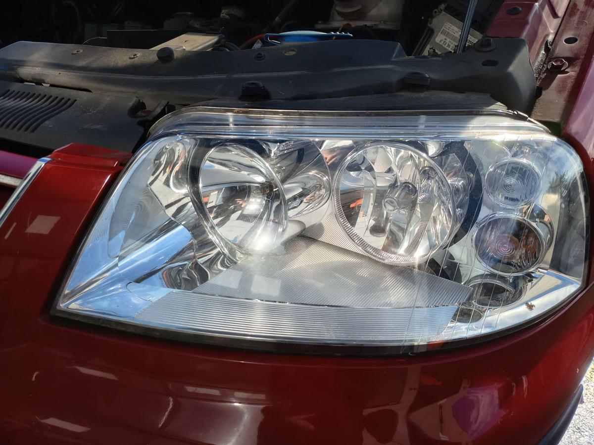 VW Sharan 7M original Hauptscheinwerfer links Halogen Frontlicht Bj 2005