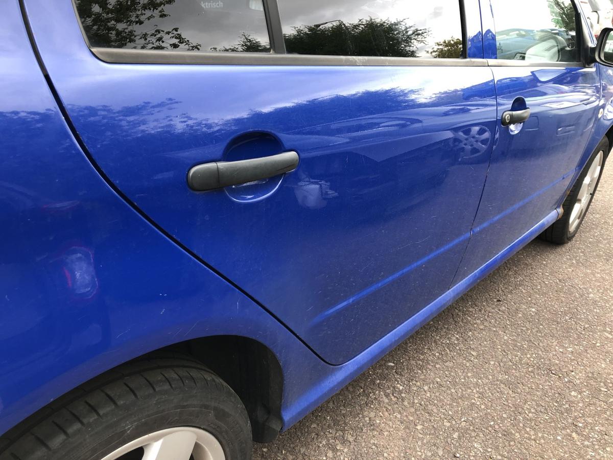 Skoda Fabia 6Y T&uuml;r hinten rechts Fondt&uuml;r im Rohbau 5 t&uuml;rer LF5K Dynamic Blau