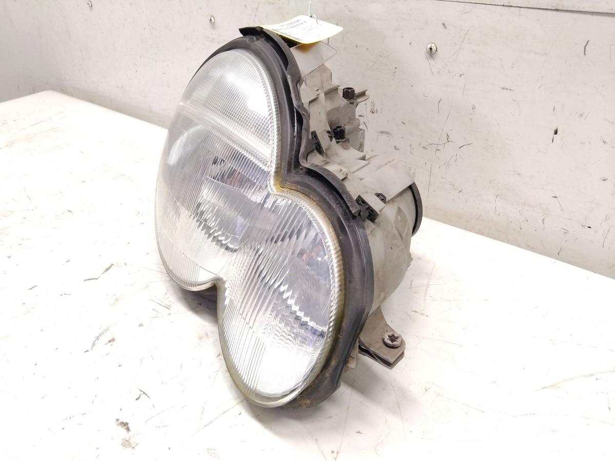 Mercedes Benz C203 Sportcoupe original Scheinwerfer rechts Hella mit LWR BJ2003