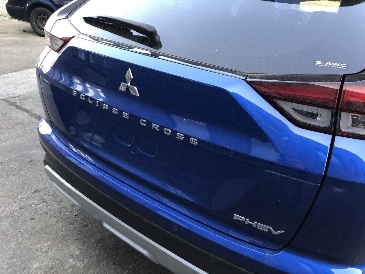 Mitsubishi Eclipse Cross GK0 ab21 Heckklappe Kofferklappe D06B Lightning Blue