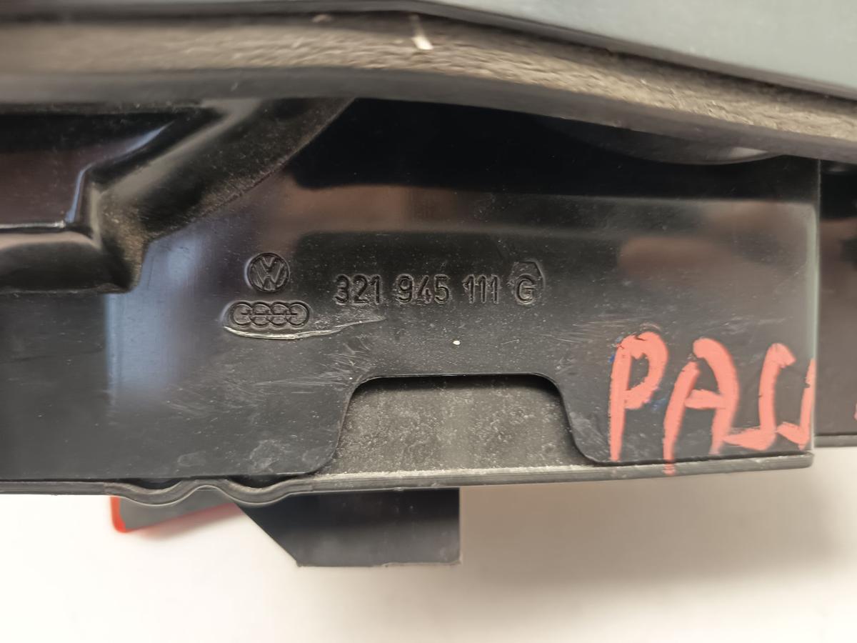 VW Passat Variant 32B Bj 1987 original R&uuml;ck-Heck-Schlussleuchte links