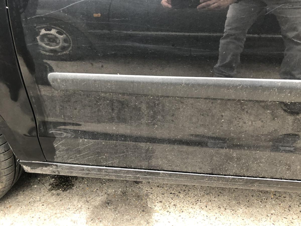 VW Polo 9N 9N1 9N3 Tür vorn links Fahrertür nur für 5 türer LC9Z Black Magic