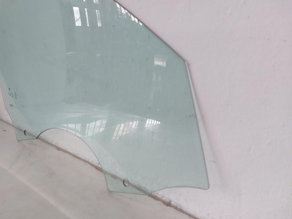 BMW 1er F20 Türscheibe vorn links Seitenscheibe Scheibe nur für 5 türer