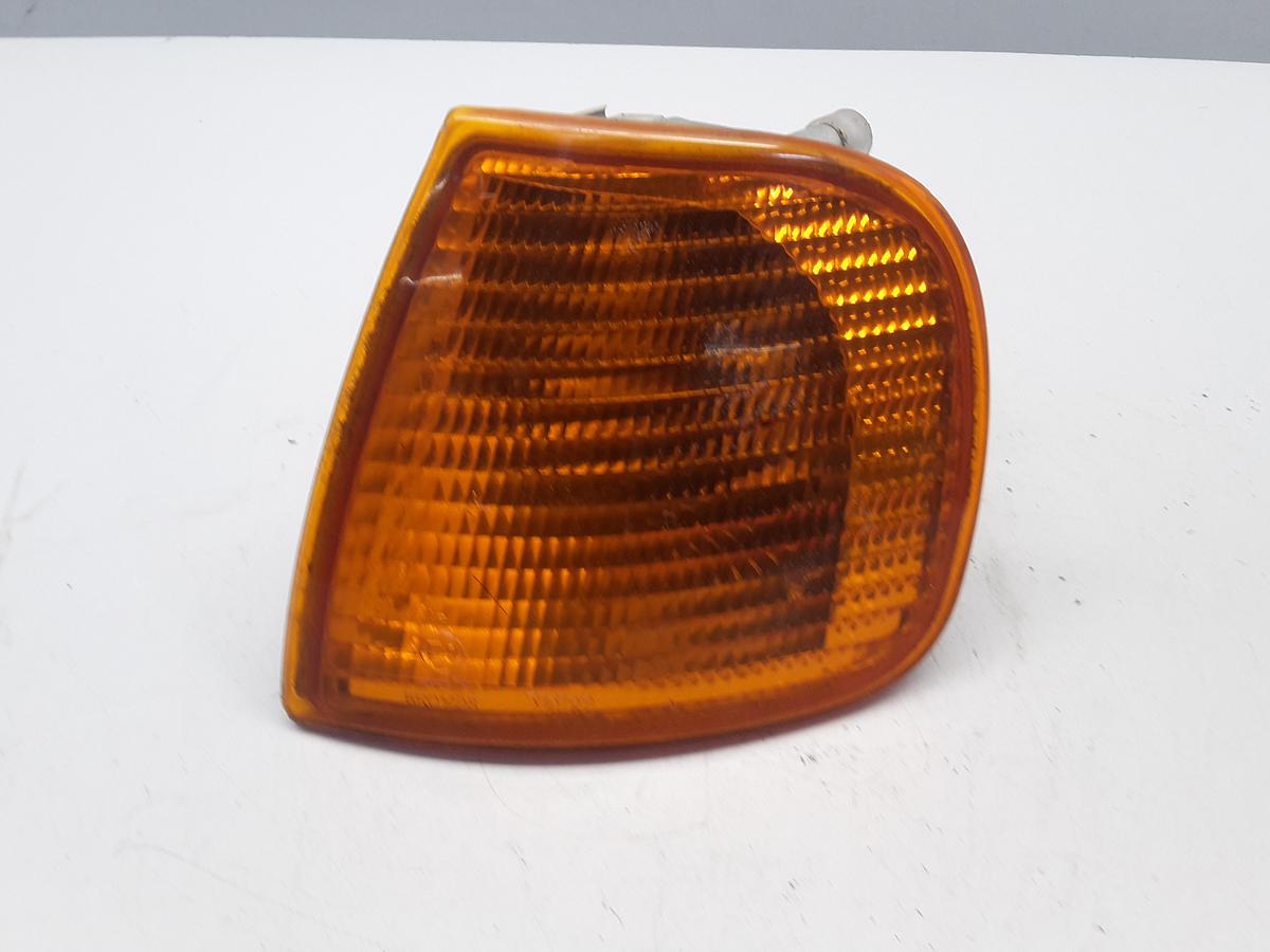 VW Polo 6N1 Bj 2001 orig Blinker links Blinklicht orange