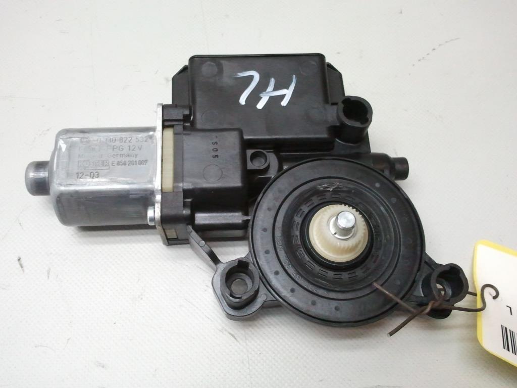 VW Polo 6R Fensterhebermotor 6R0959811G 0130822532 BOSCH hinten links BJ2012