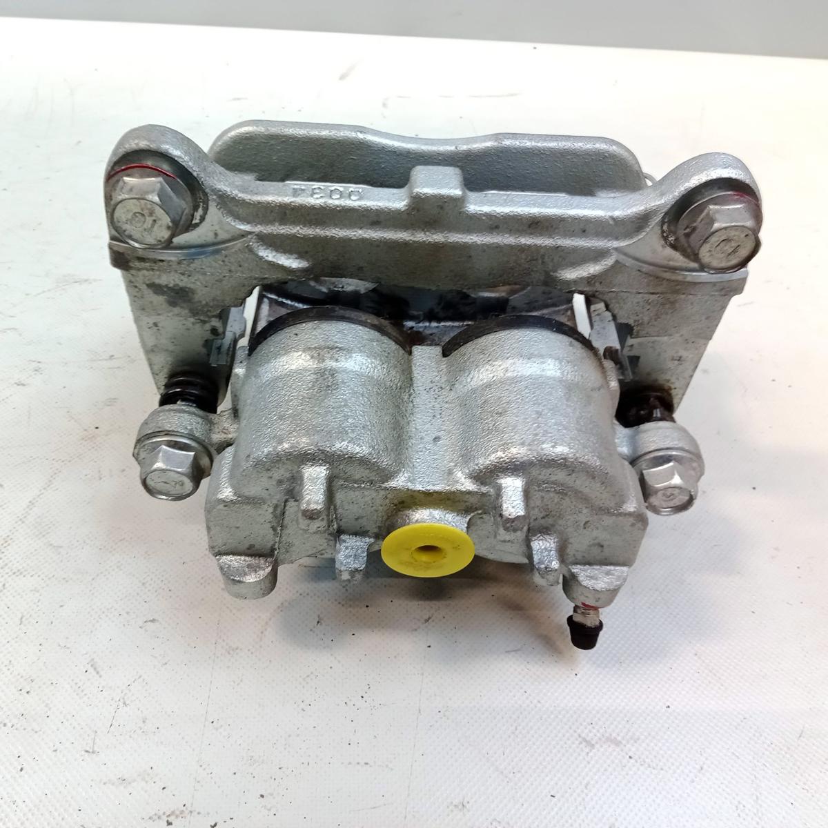 Mitsubishi Eclipse Cross original Bremssattel rechts vorn 2.4 72kw 4B12