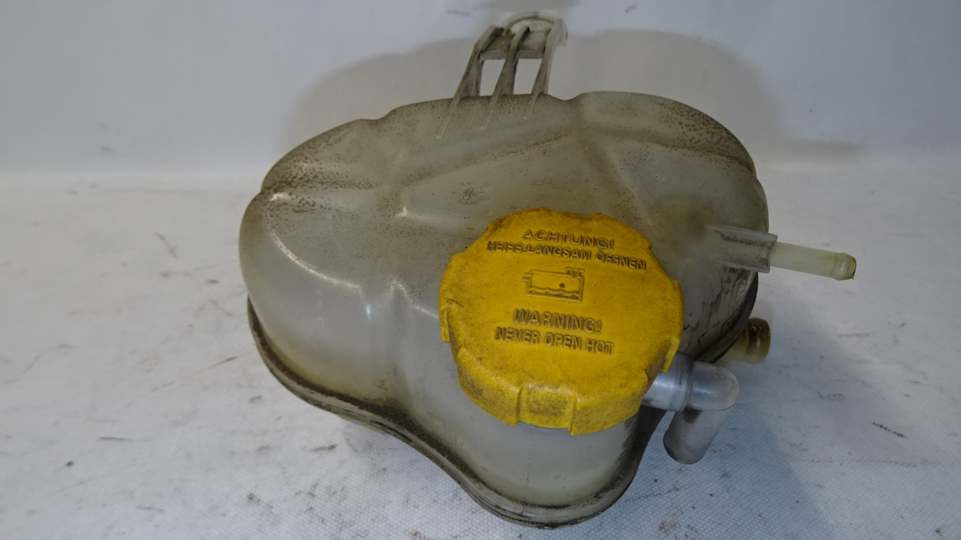 Kühlwasserbehälter Ausgleichsbehälter Opel Corsa D BJ.2008 1,2 59KW* 5G Schalter