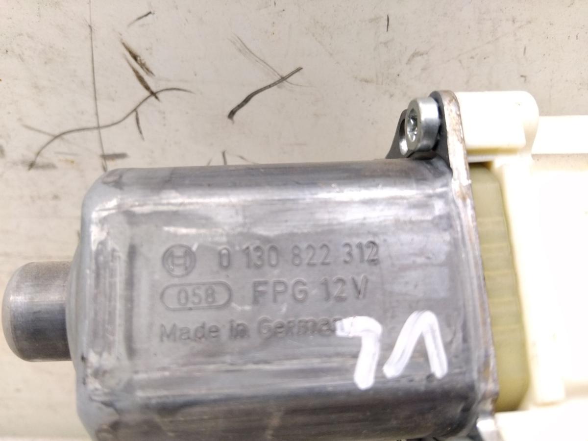 Mercedes Benz Vito 447 original Fensterhebermotor vorn links Bj.2014