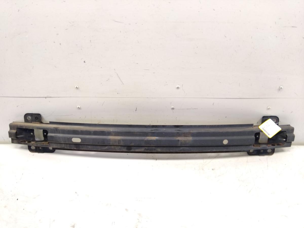 Hyundai i30 FD original Tr&auml;ger Verst&auml;rkung Sto&szlig;f&auml;nger vorn Bj.2010