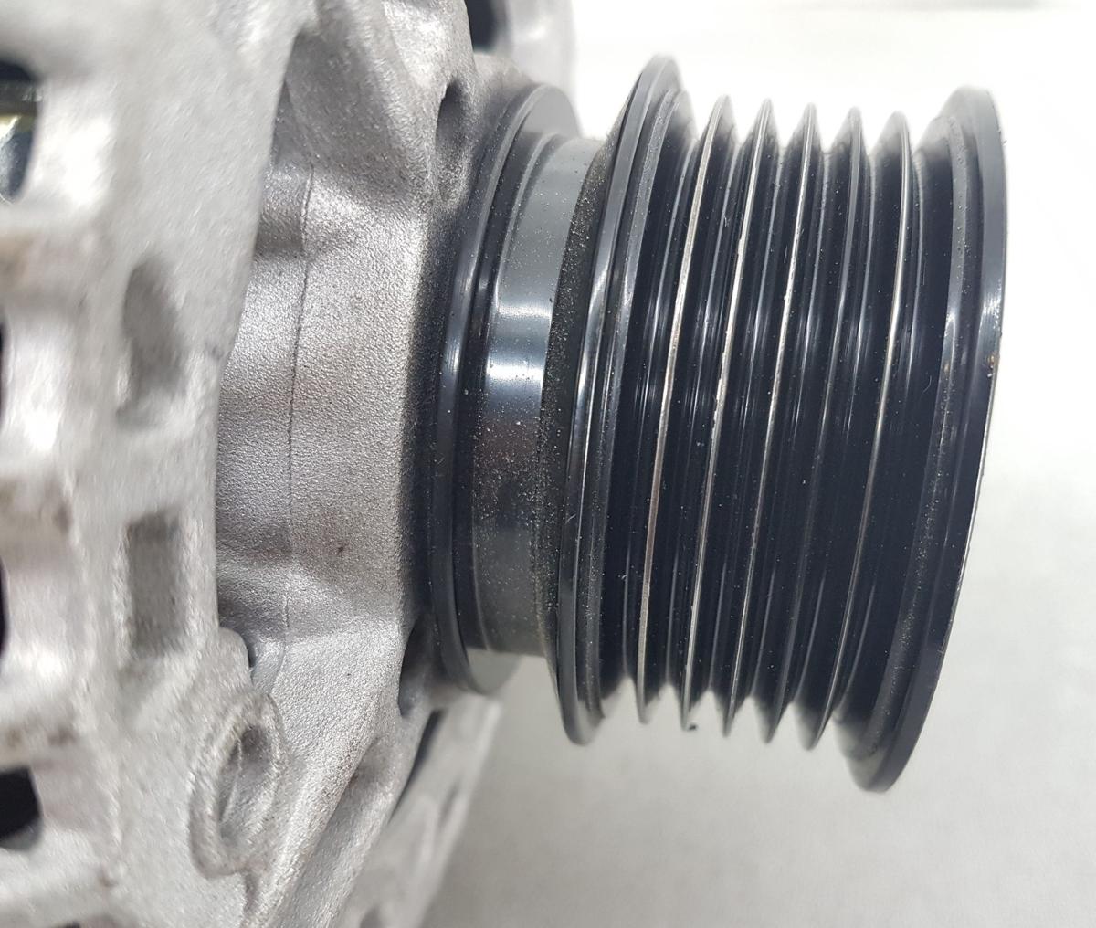 VW Golf IV Lichtmaschine Generator 90A Bj2004 1,6 16V 77kw BCB
