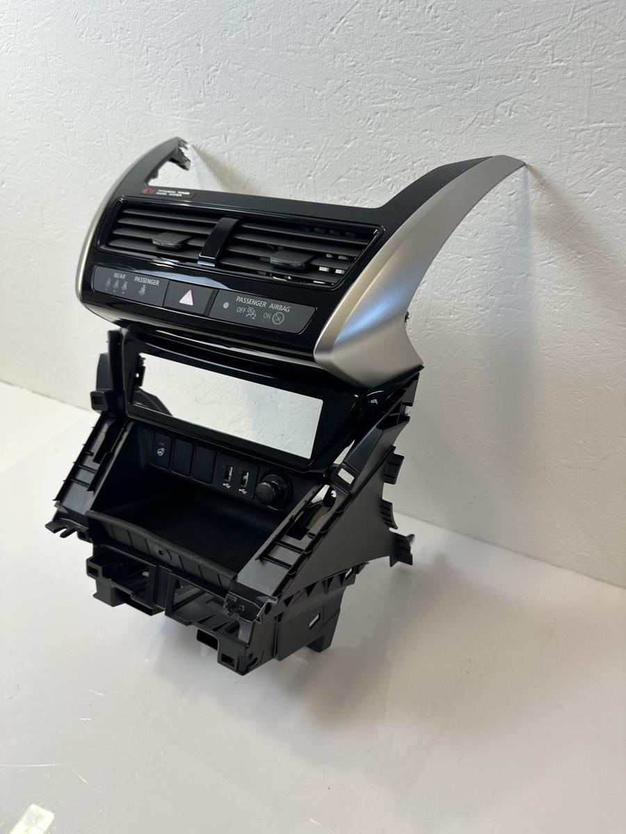 Mitsubishi Eclipse Cross GK0 ab21 Luftd&uuml;sen Luftduschen Mittelkonsole Ausstr&ouml;mer