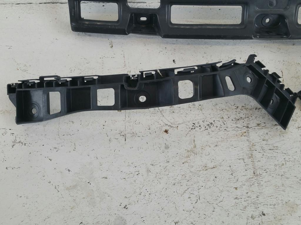 VW Scirocco 3 Typ 13 Bj.08 Haltersatz Stoßfänger hinten 1K8807863A