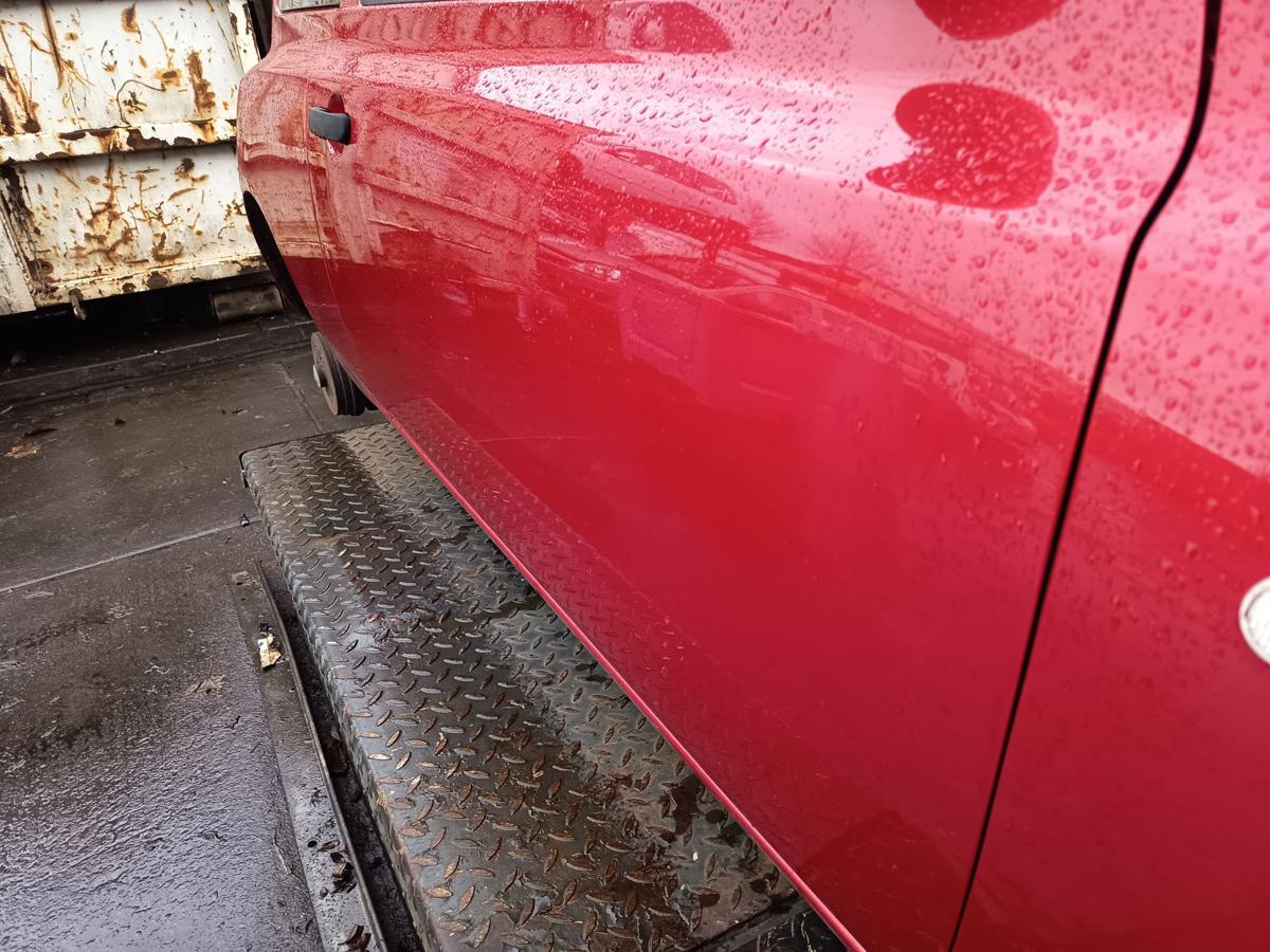 Nissan Micra K12 original T&uuml;r rechts Beifahrer A32 Chilirot Bj 2005