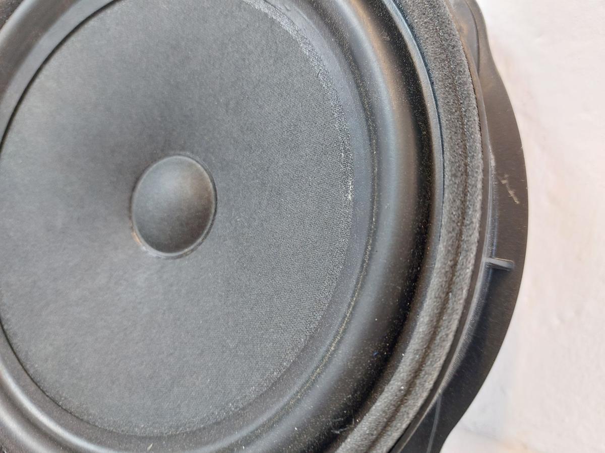 Audi Q2 Typ AG Türlautsprecher vorn rechts Box Lautsprecher OEM