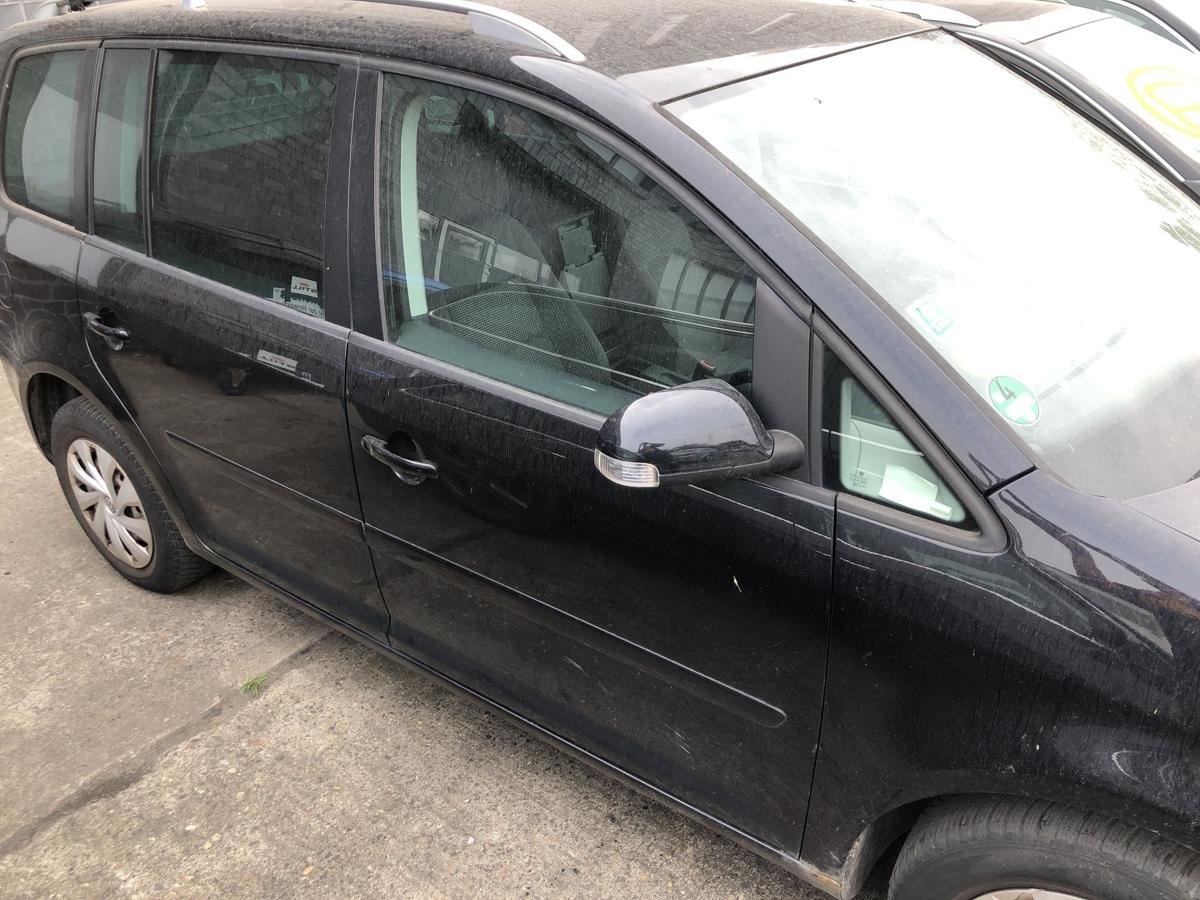 VW Touran 1T 1T1 T&uuml;r vorn rechts Beifahrert&uuml;r im Rohbau LC9X Deep Black Perl
