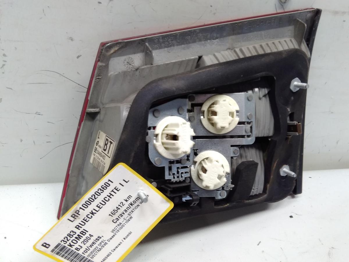 Opel Vectra C Caravan orig R&uuml;ckleuchte Heckleuchte innen links BJ2004 24469463