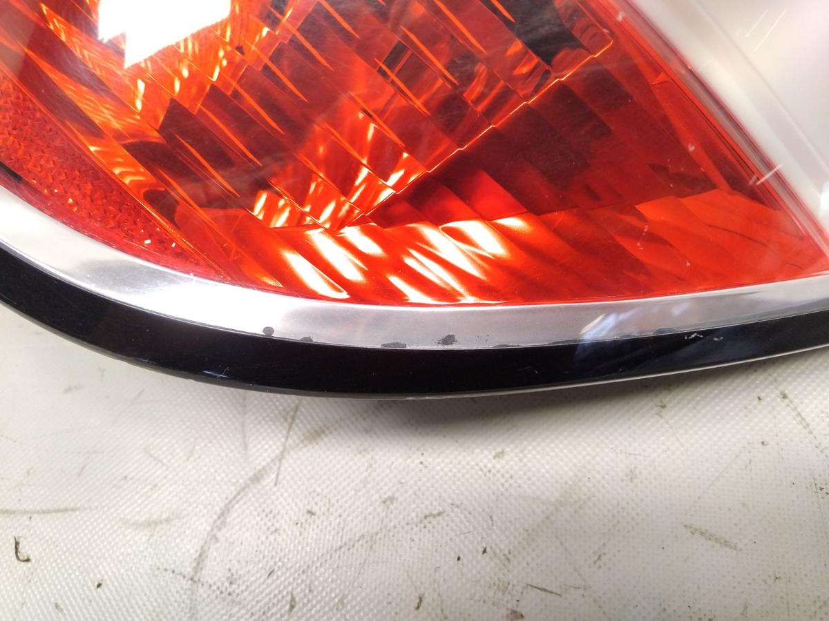 Opel Astra H 5 türig Fließheck original Rückleuchte Schlussleuchte rechts BJ2004