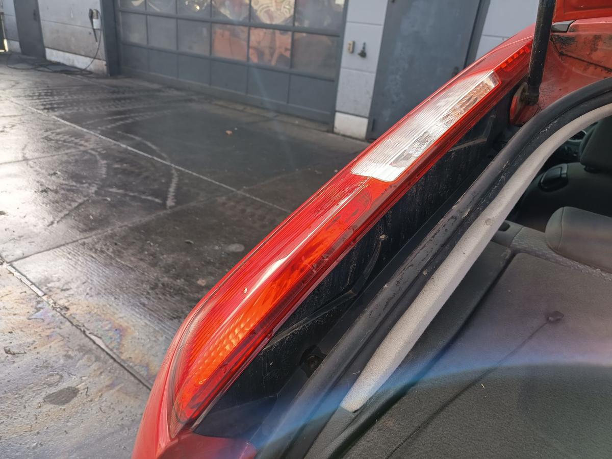 Ford Focus II Flie&szlig;heck original R&uuml;ckleuchte links vor Facelift Bj 2005