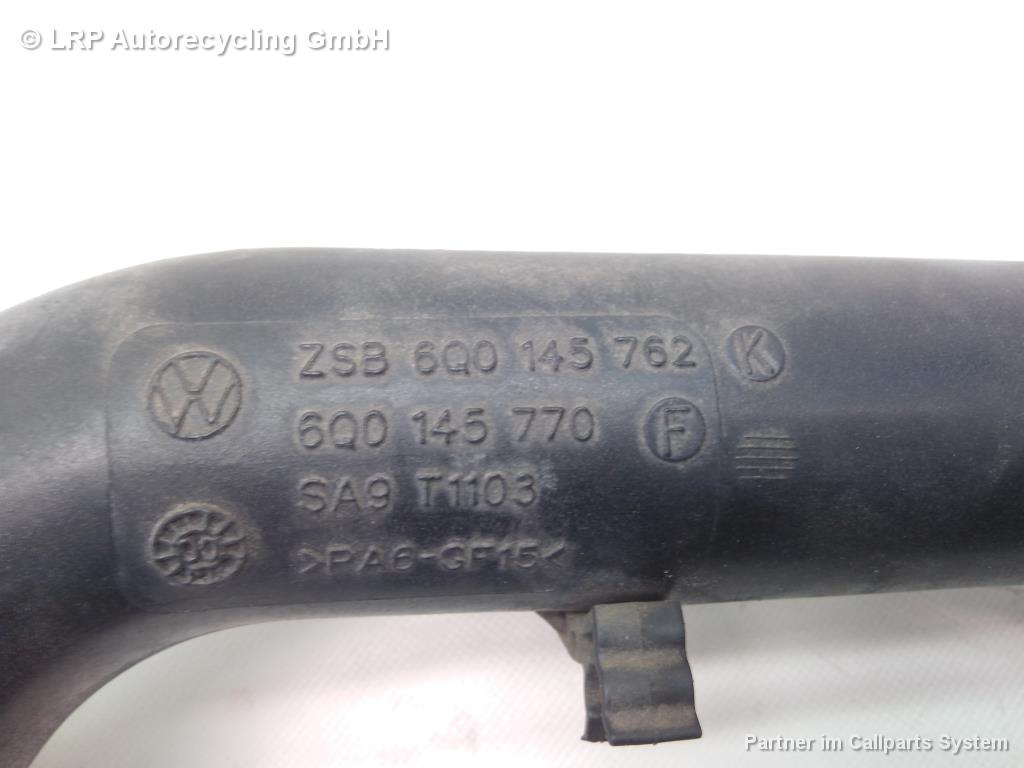 Skoda Fabia 6Y Ladeluftrohr mit Schlauch 6Q0145770F 6Q0145834 BJ2000