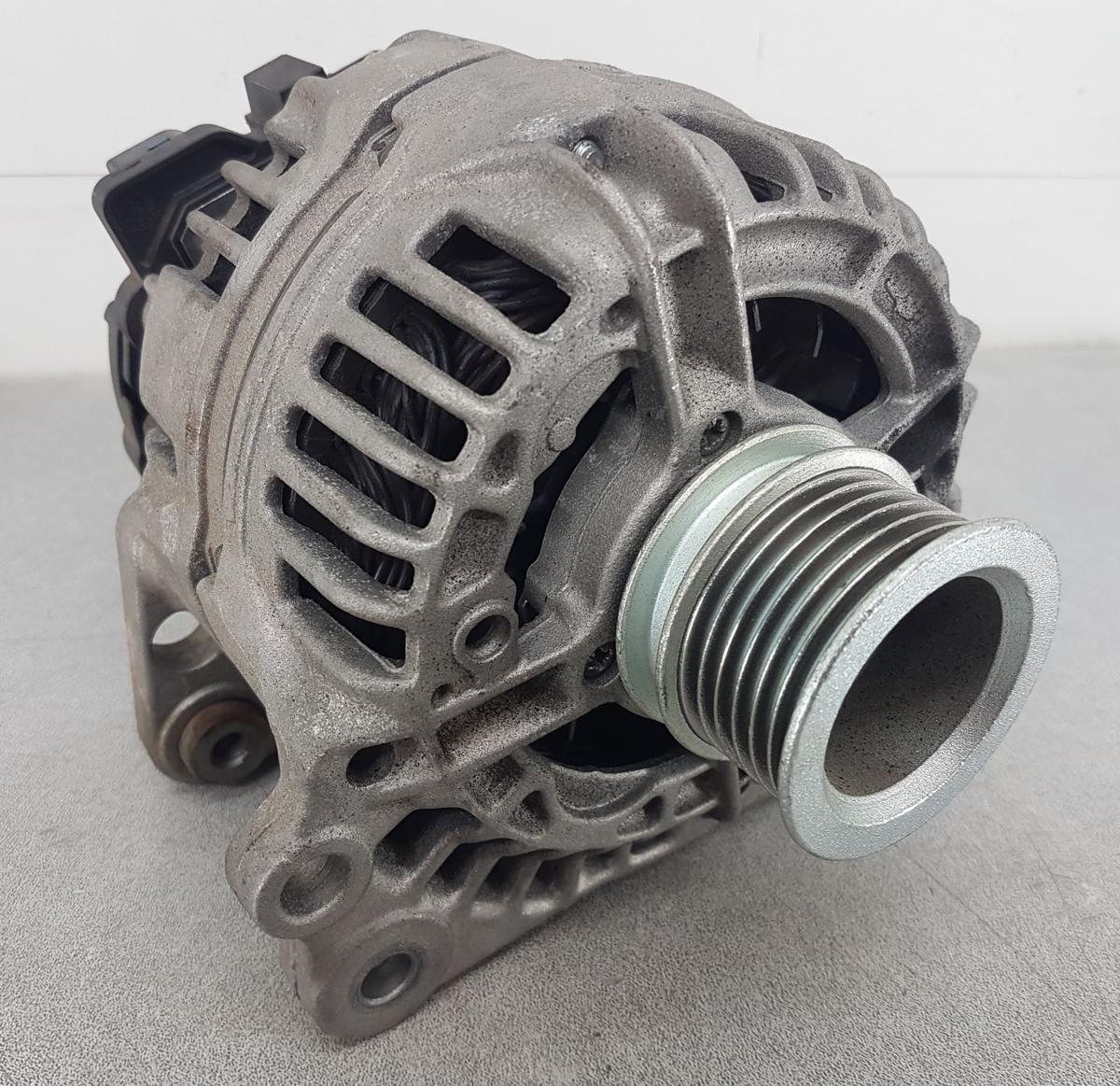 Skoda Fabia 6Y Lichtmaschine Generator Bj2002 1,4 55kw BBY KEIN Freilauf
