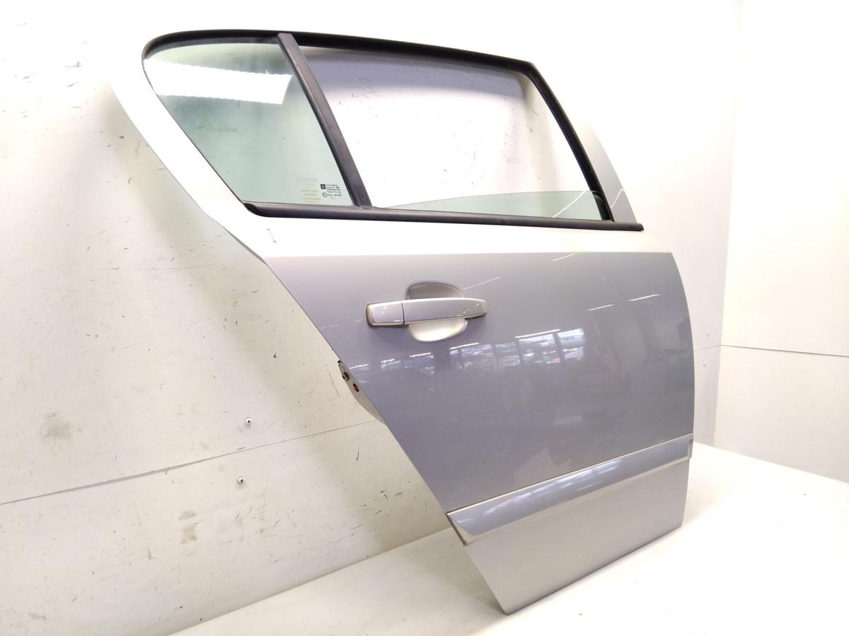 Opel Astra H Tür hinten rechts 5-türig Fliessheck 1RU Pannacotta BJ2004