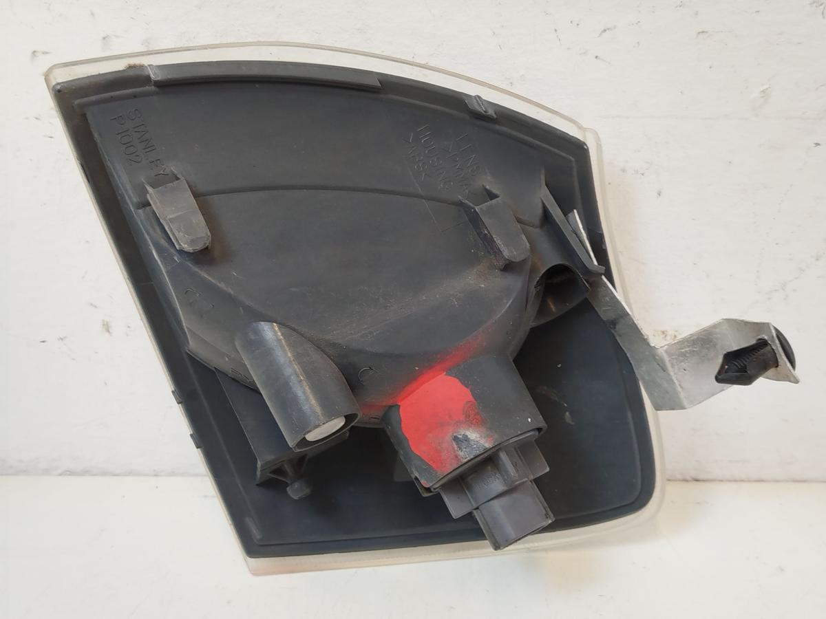 Mazda Demio DW Blinkleuchte Blinklicht rechts Facelift ab 00 Stanley TEXT lesen