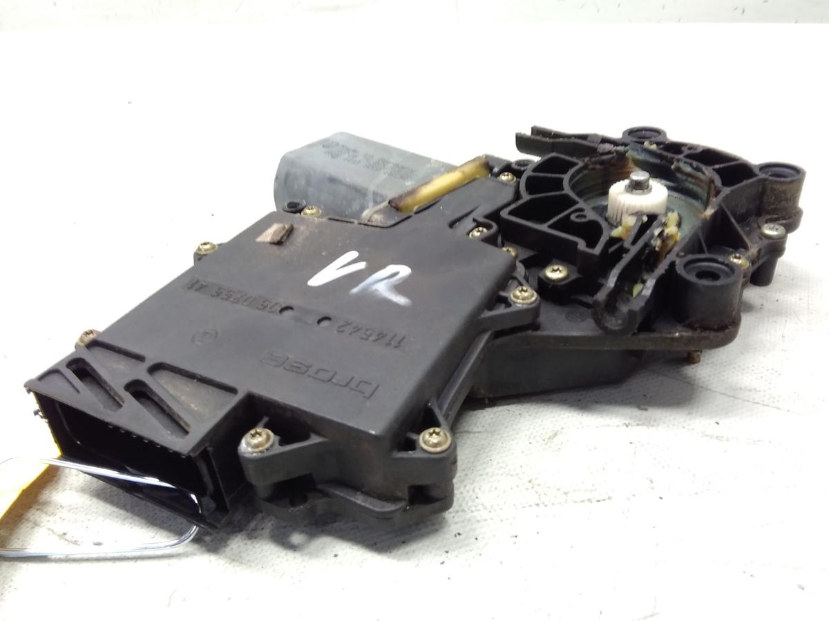 VW Golf 3 Cabrio original Fensterhebermotor vorn rechts 1E0959802A BJ1999