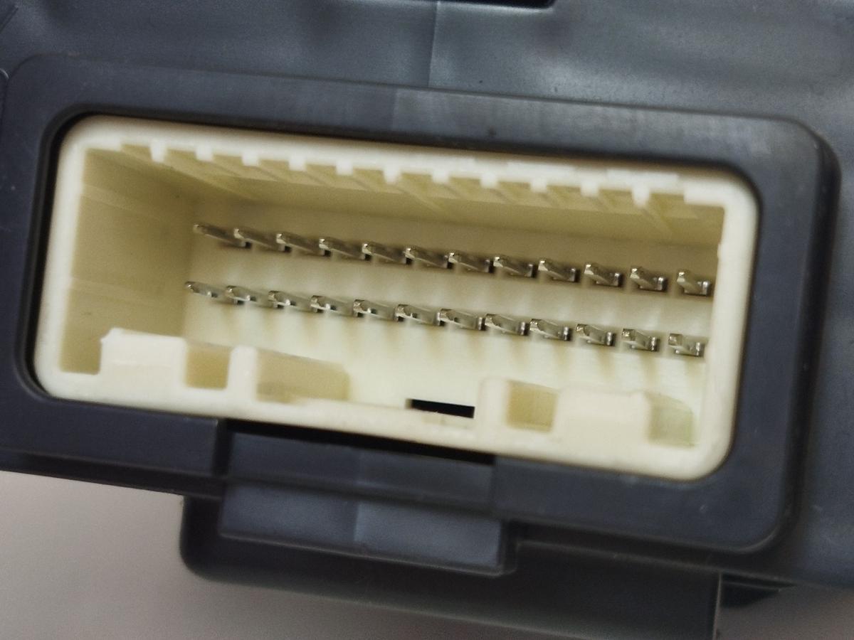 Nissan Qashqai J11 Steuerger&auml;t IDM Regler OEM