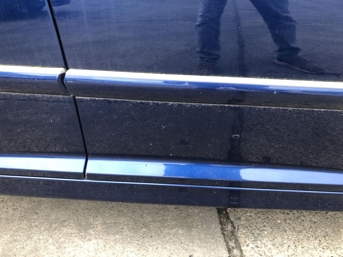 Peugeot 207SW T&uuml;r vorn rechts Beifahrert&uuml;r im Rohbau KPL Montebello blau