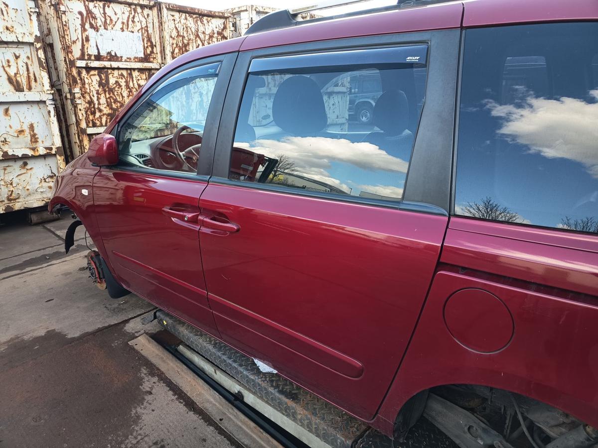 Kia Carnival III original Schiebet&uuml;r links R9 Rubinrot Baujahr 2006