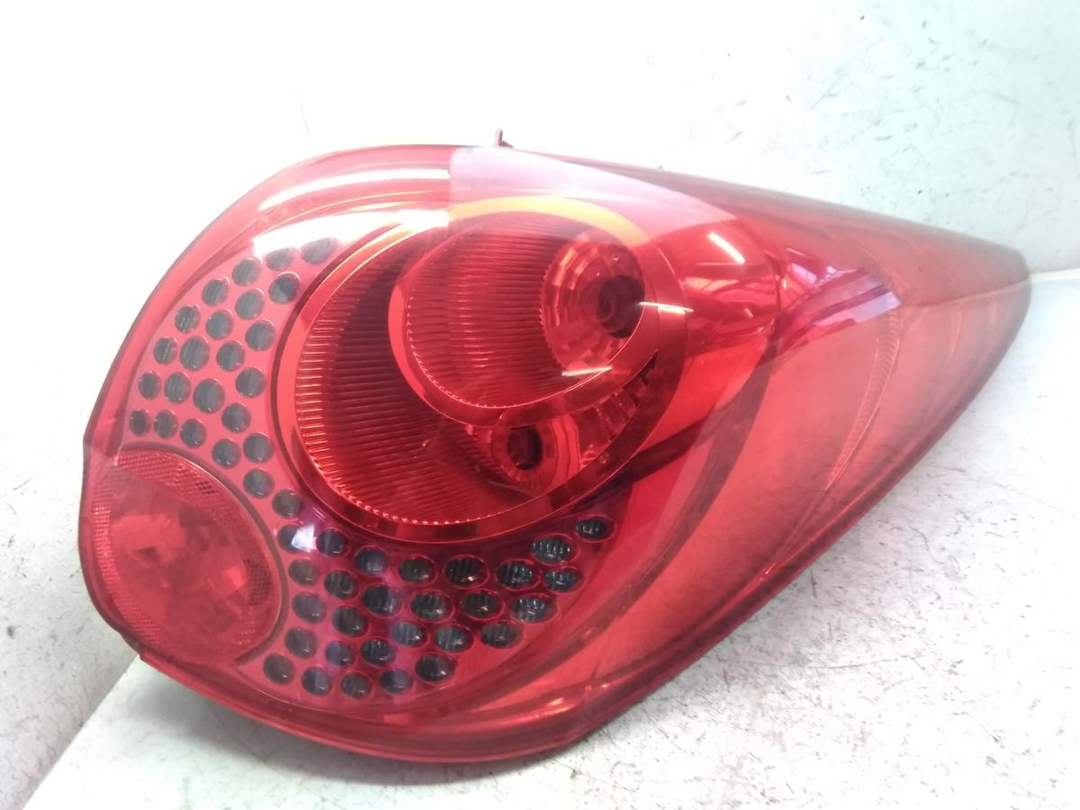 Peugeot 207 SW Kombi orig R&uuml;ckleuchte Heckleuchte Schlussleuchte rechts BJ2008