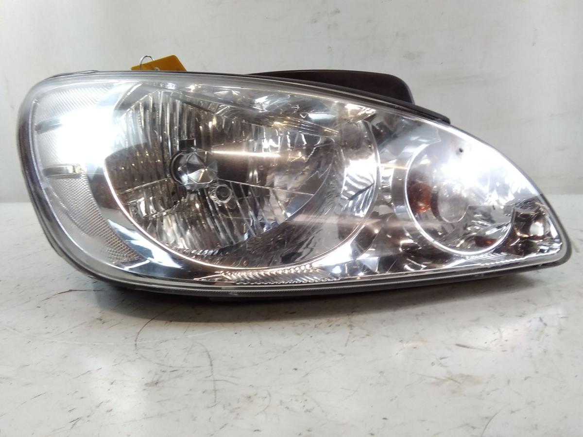 Hyundai Getz Facelift original Scheinwerfer rechts Halogen mit LWR BJ2008