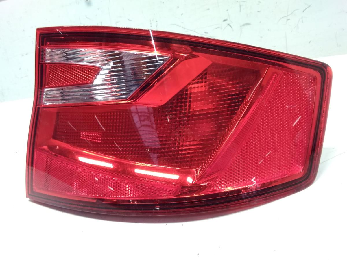Seat Toledo 4 KG original R&uuml;ckleuchte Schlussleuchte rechts aussen BJ2015