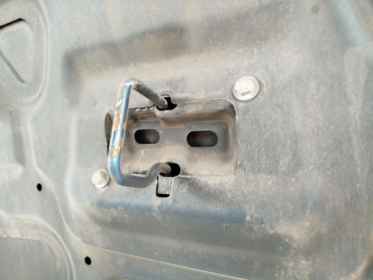 Ford Fiesta JD3 bis 2005 Motorhaube Haube Klappe Deckel vorn Bahama Blau Met
