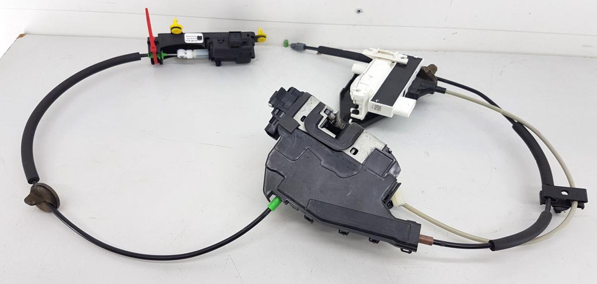 Tesla Model X T&uuml;rschloss vorn rechts Bj2022 1112064-00-C f&uuml;r ZV 3 Pins