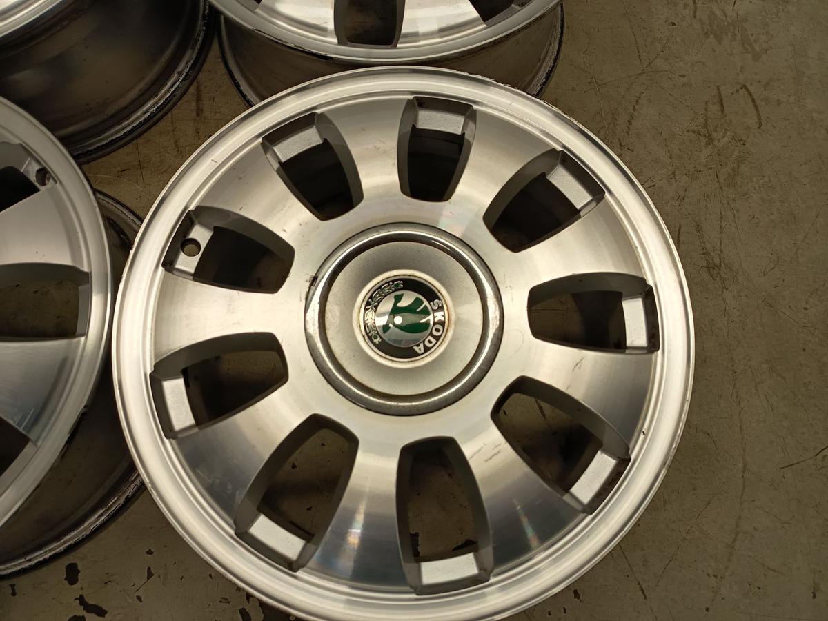 Skoda Octavia 1U original Alufelgen Satz 6,5x16 ET42 Baujahr 2004