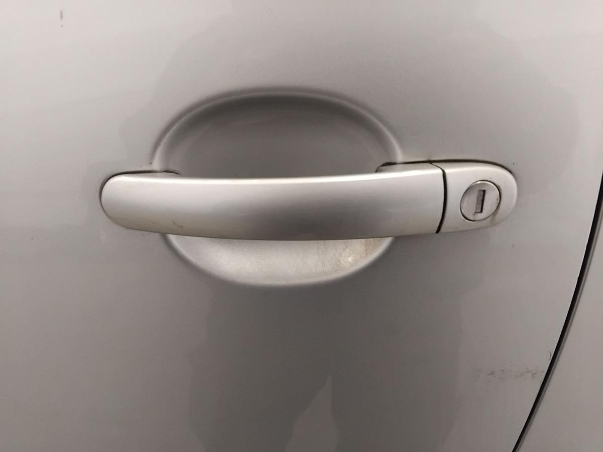 Skoda Citigo T&uuml;r vorn links Fahrert&uuml;r LA7W reflexsilbermetallic 3-t&uuml;rig BJ2012